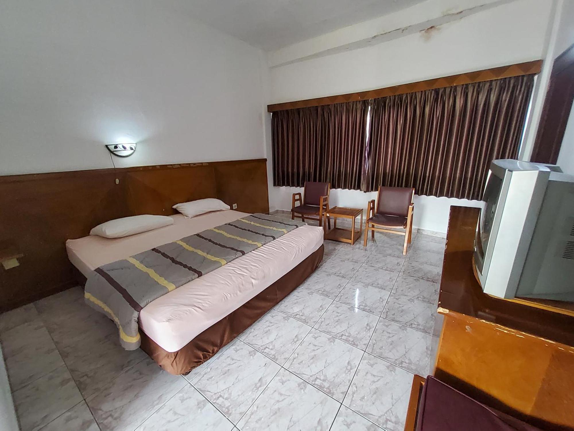 Cikakak Hotel Kumala Samudra מראה חיצוני תמונה